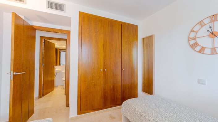 Image No.13-2 Bed Apartment for sale