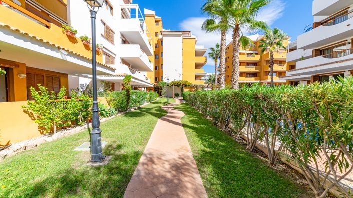 Image No.38-2 Bed Apartment for sale