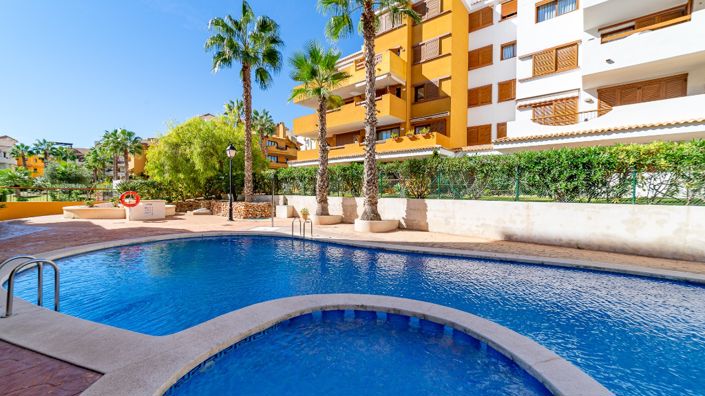 Image No.40-2 Bed Apartment for sale