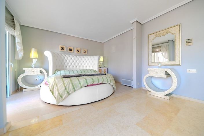 Image No.16-5 Bed Villa for sale