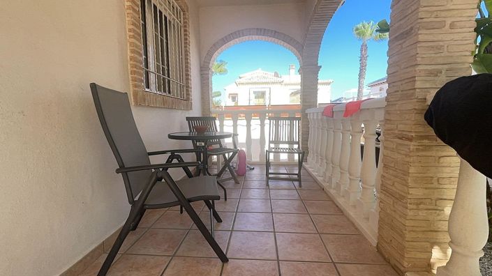 Image No.35-5 Bed Townhouse for sale