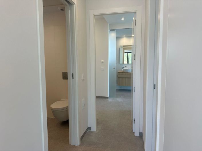 Image No.21-2 Bed Apartment for sale