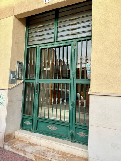 Image No.56-2 Bed Apartment for sale