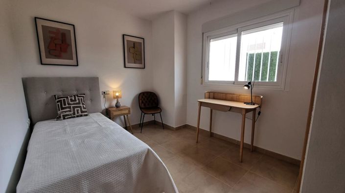 Image No.10-2 Bed Apartment for sale