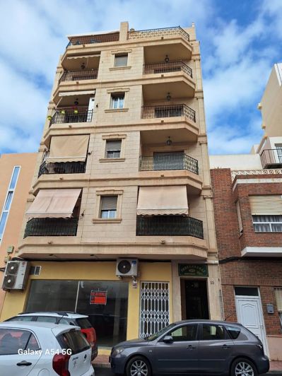 Image No.16-2 Bed Apartment for sale