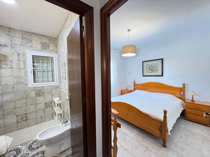 Image No.32-3 Bed Villa for sale