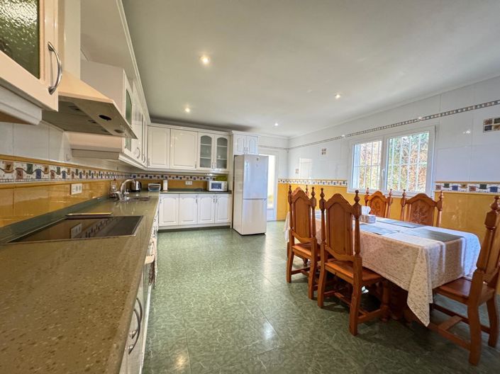 Image No.49-3 Bed Villa for sale