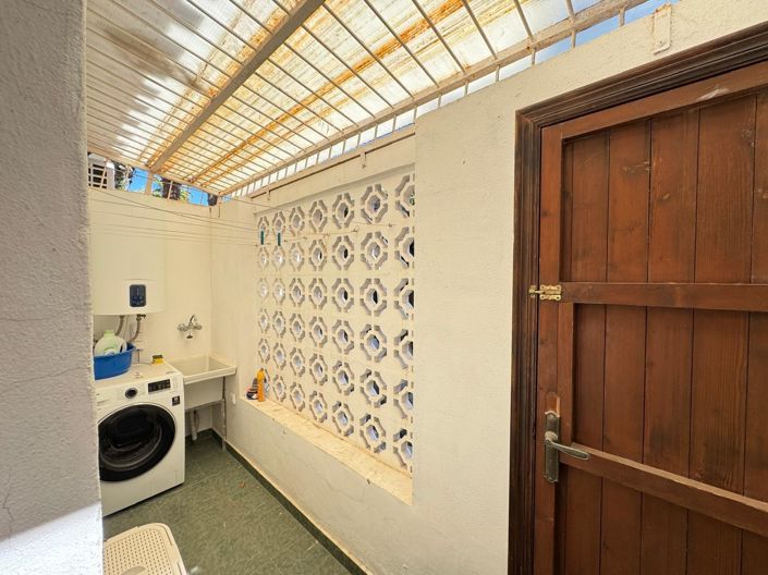 Image No.51-3 Bed Villa for sale