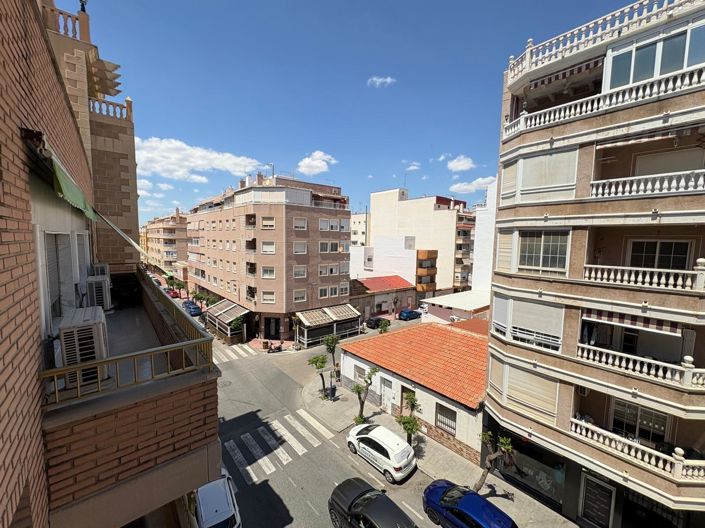 Image No.37-Appartement de 2 chambres à vendre à Torrevieja
