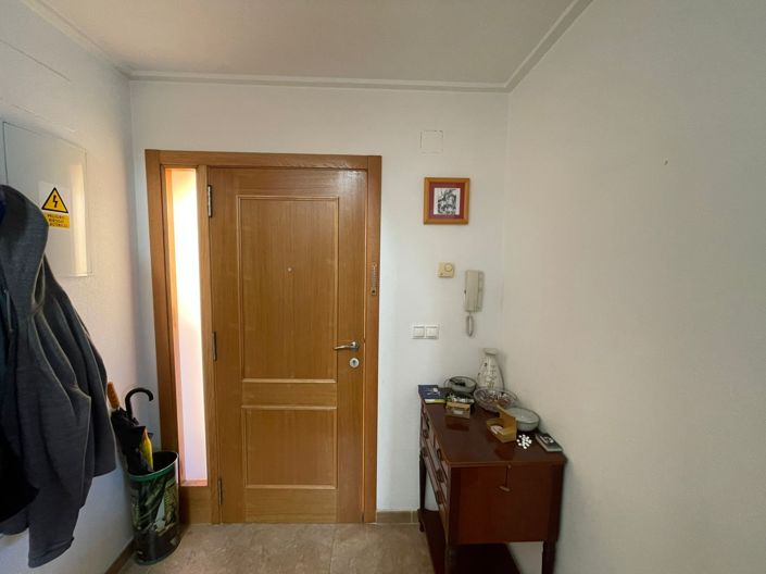 Image No.17-Villa for sale