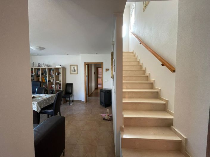 Image No.18-Villa for sale