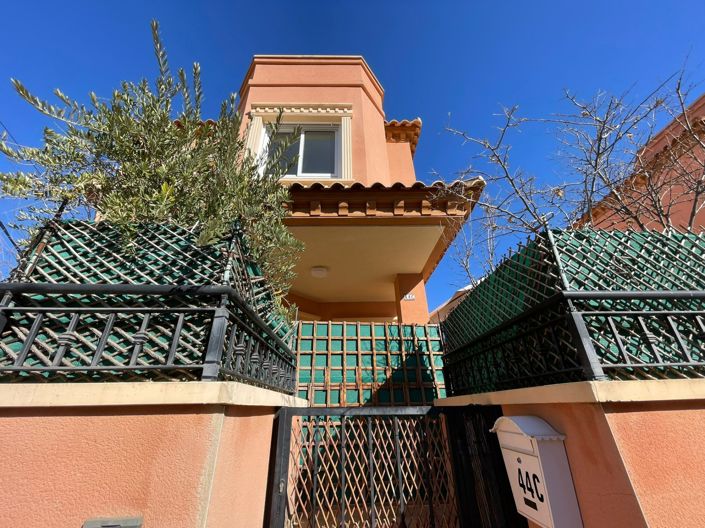 Image No.3-Villa for sale