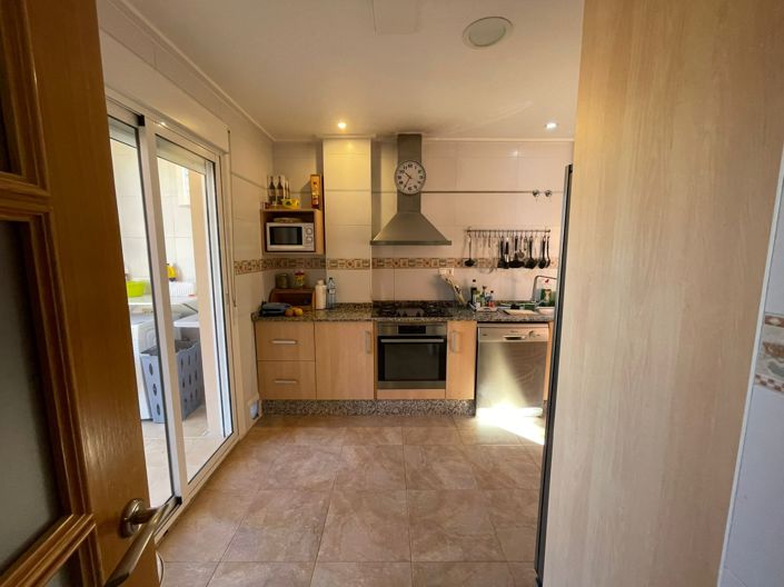 Image No.31-Villa for sale