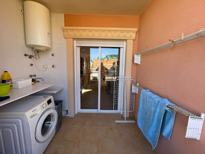 Image No.39-Villa for sale