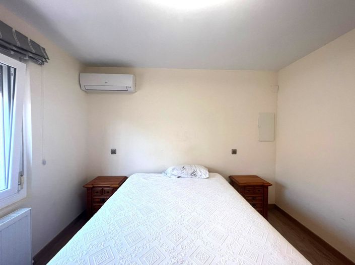 Image No.19-Villa for sale