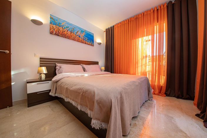 Image No.24-2 Bed Apartment for sale