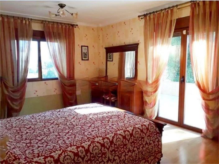 Image No.20-4 Bed Villa for sale