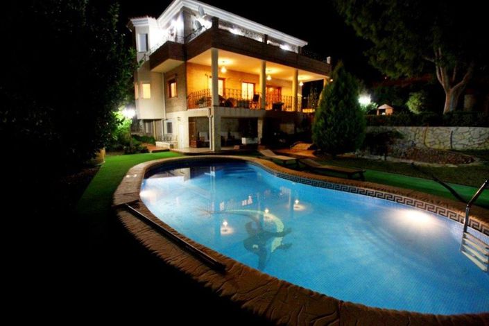 Image No.29-4 Bed Villa for sale