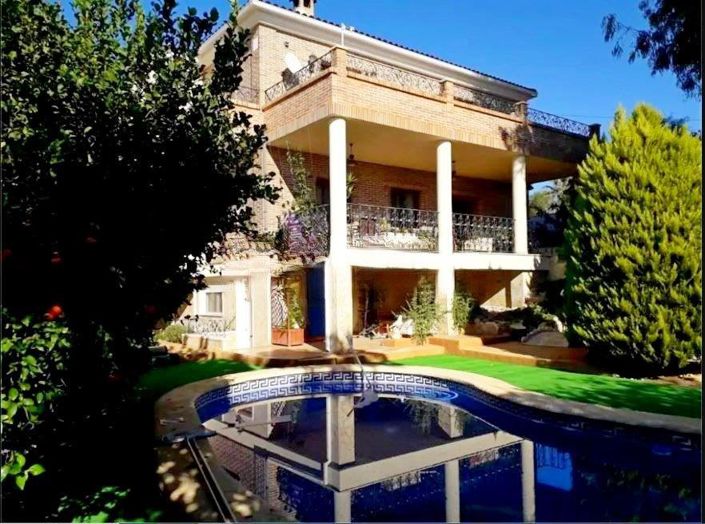 Image No.7-4 Bed Villa for sale