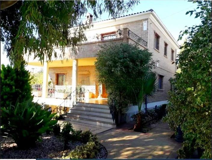 Image No.8-4 Bed Villa for sale