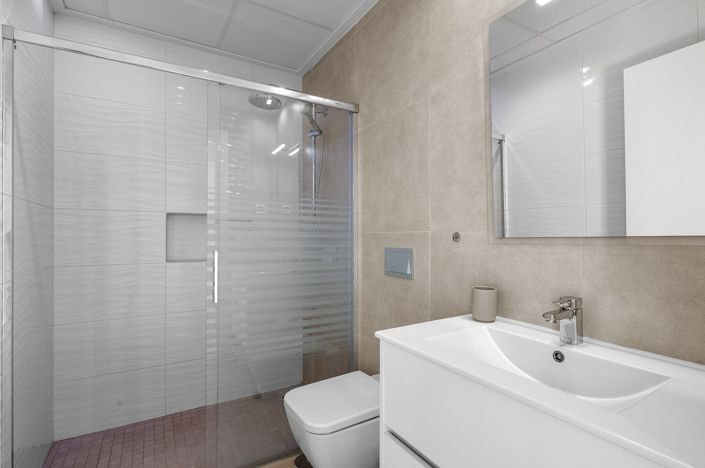 Image No.27-3 Bed Villa for sale