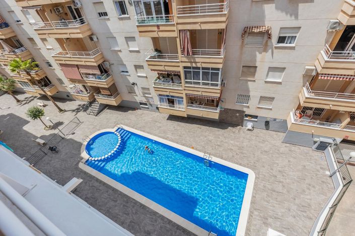 Image No.30-2 Bed Apartment for sale