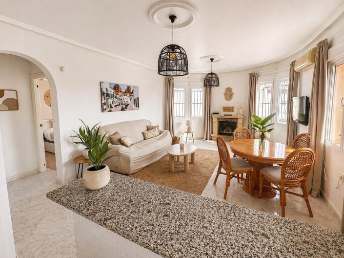 Image No.6-3 Bed Villa for sale