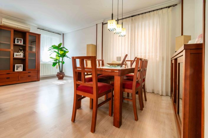 Image No.13-4 Bed Villa for sale