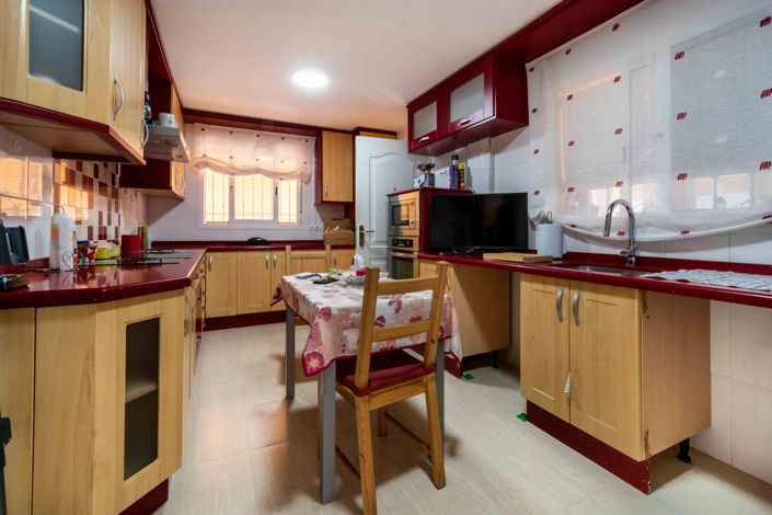 Image No.14-4 Bed Villa for sale
