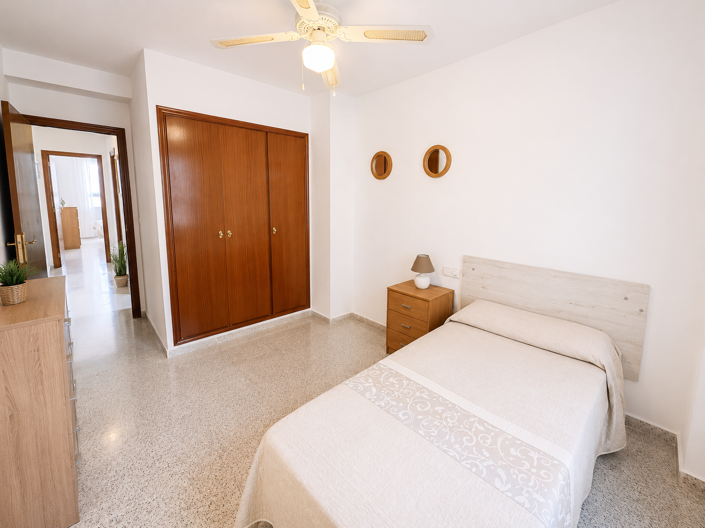 Image No.21-3 Bed Apartment for sale