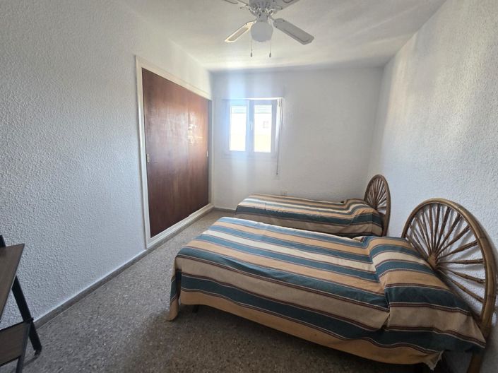 Image No.18-3 Bed Apartment for sale