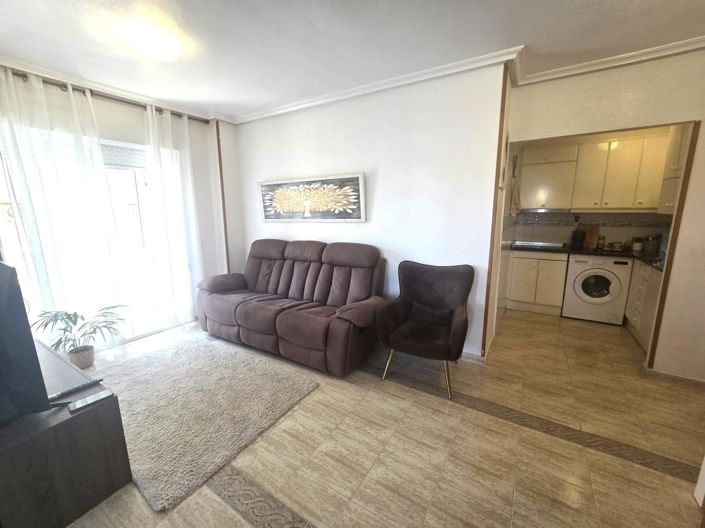 Image No.5-Appartement de 2 chambres à vendre à Torrevieja