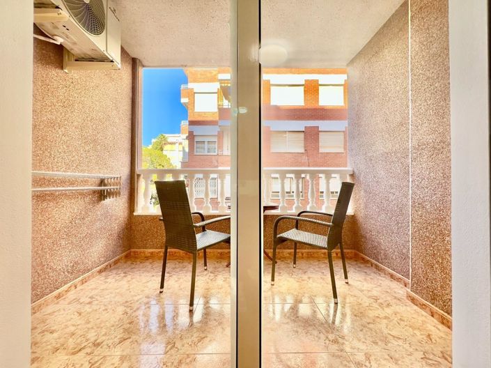 Image No.17-2 Bed Apartment for sale