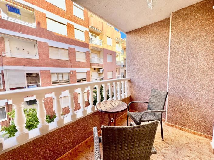 Image No.19-2 Bed Apartment for sale