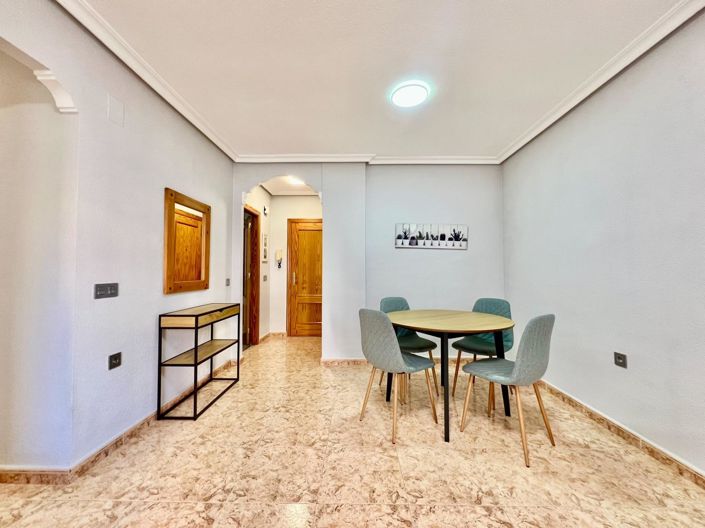 Image No.23-2 Bed Apartment for sale