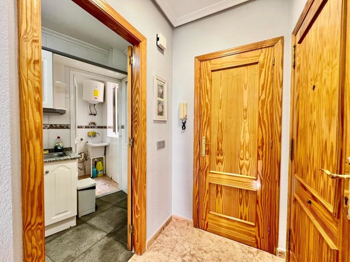 Image No.29-2 Bed Apartment for sale