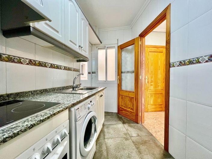 Image No.35-2 Bed Apartment for sale