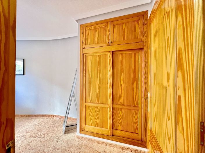 Image No.52-2 Bed Apartment for sale