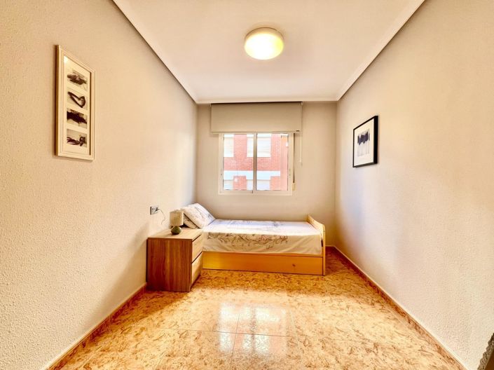 Image No.54-2 Bed Apartment for sale