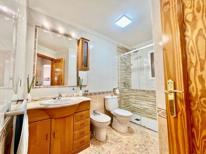 Image No.61-2 Bed Apartment for sale