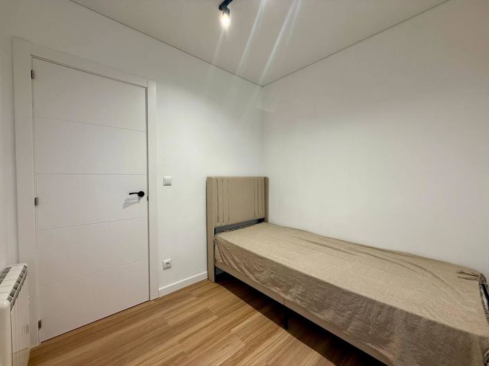Image No.13-3 Bed Apartment for sale