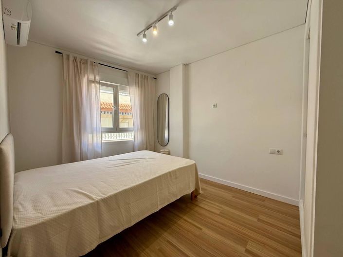 Image No.17-3 Bed Apartment for sale