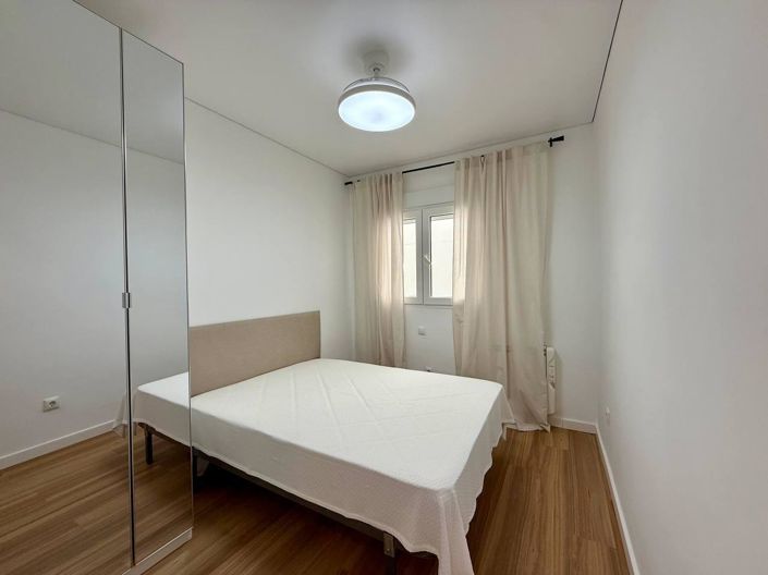 Image No.23-3 Bed Apartment for sale