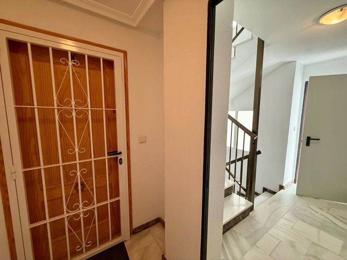 Image No.31-3 Bed Apartment for sale