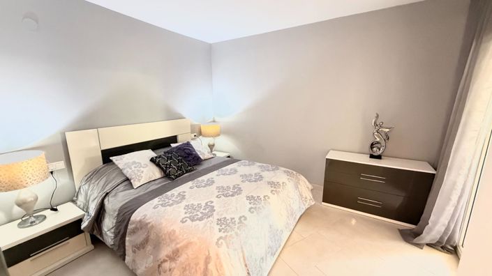Image No.13-1 Bed Apartment for sale