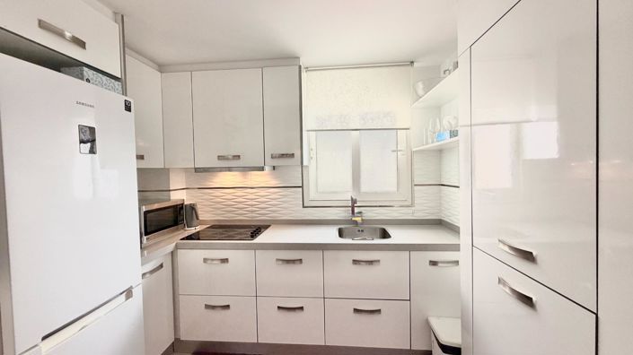 Image No.21-1 Bed Apartment for sale