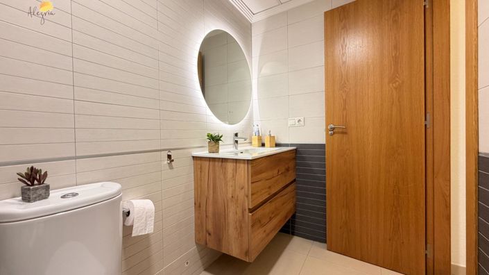 Image No.22-1 Bed Apartment for sale