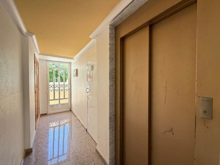 Image No.59-2 Bed Apartment for sale