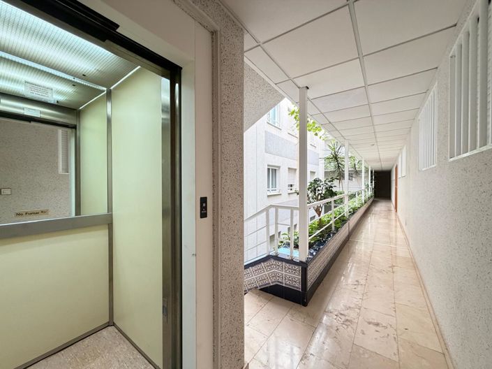 Image No.54-2 Bed Apartment for sale