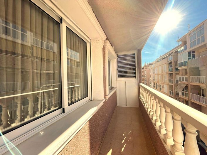 Image No.27-3 Bed Apartment for sale